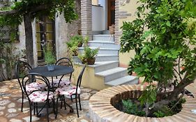 ELBA Borgo di Latrano